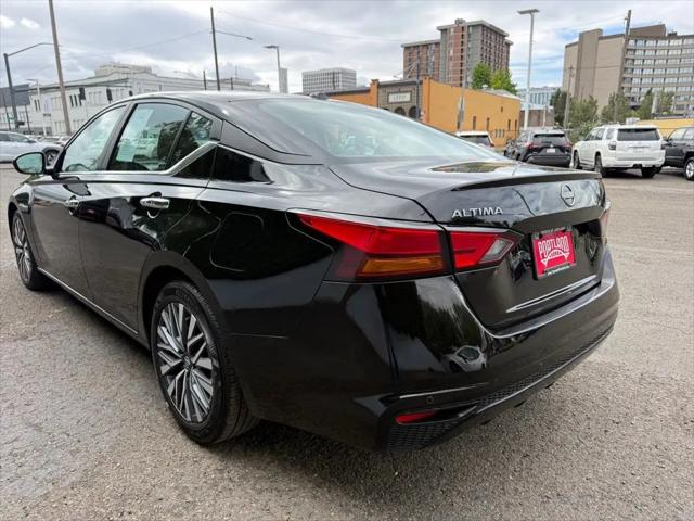 2025 Nissan Altima SV FWD