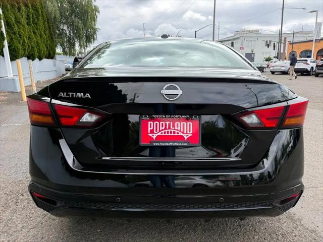 2025 Nissan Altima SV FWD
