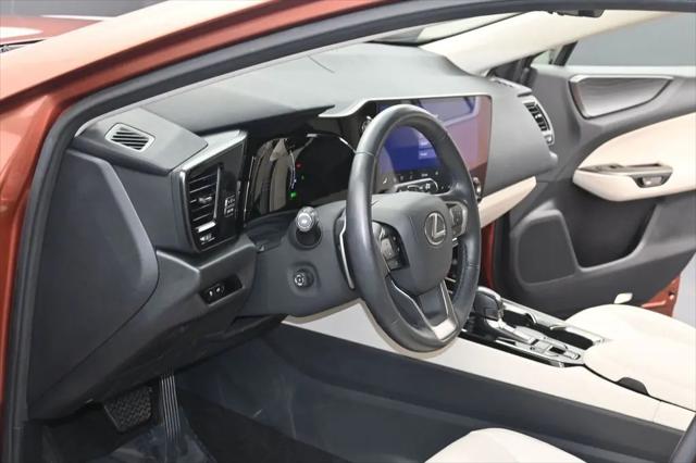 2025 Lexus NX 350h Luxury
