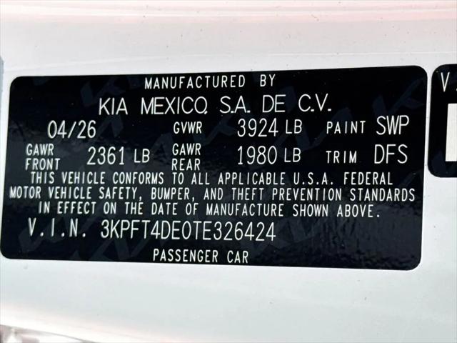 2026 Kia K4 LXS