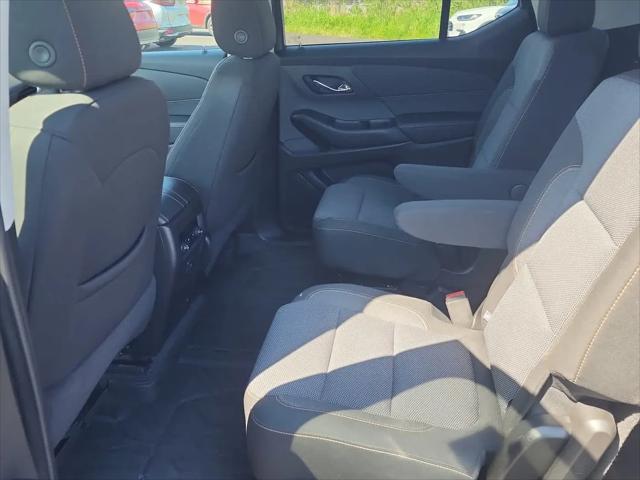 2021 Chevrolet Traverse AWD LT Cloth