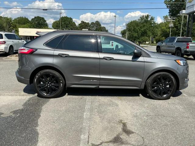 2024 Ford Edge ST-Line