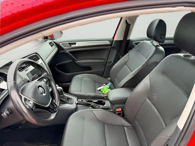 2016 Volkswagen Golf SportWagen TSI Limited Edition