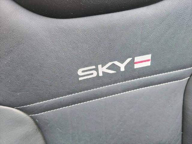 2008 Saturn Sky Red Line