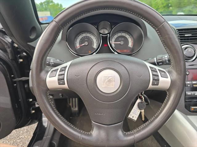 2008 Saturn Sky Red Line