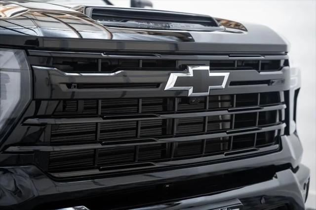 2026 Chevrolet Silverado 2500HD Crew Cab, Standard Bed, LT, 4WD