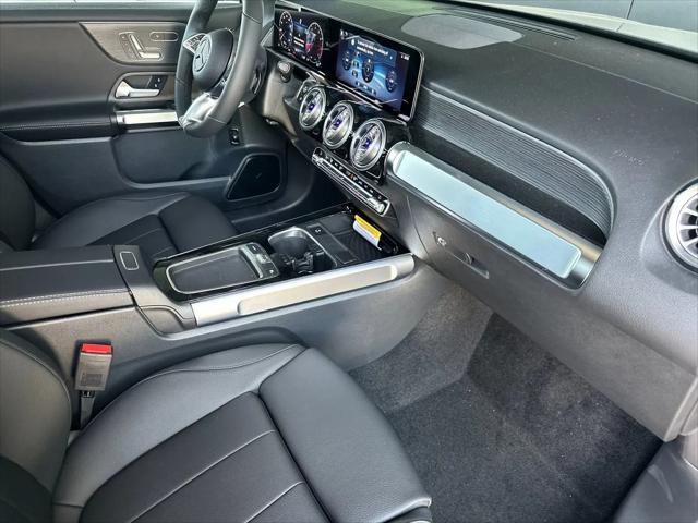 2026 Mercedes-Benz GLB 4MATIC