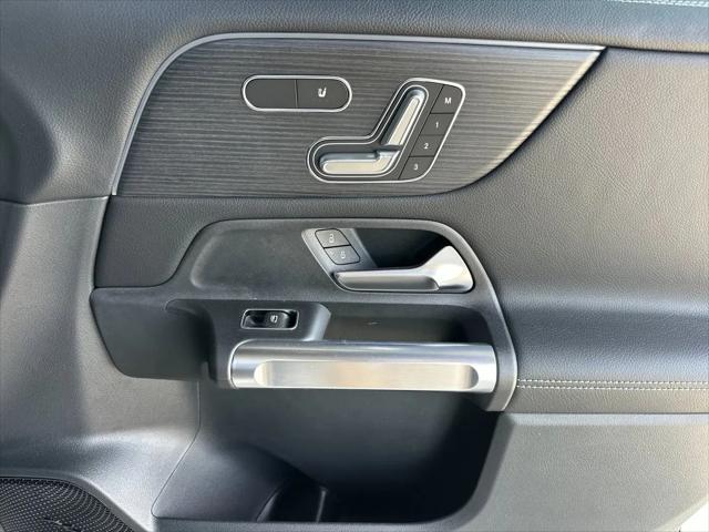 2026 Mercedes-Benz GLB 4MATIC