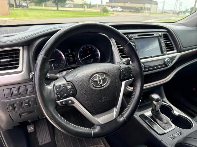 2015 Toyota Highlander Limited V6