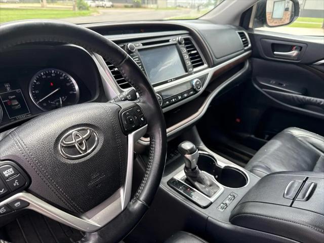 2015 Toyota Highlander Limited V6