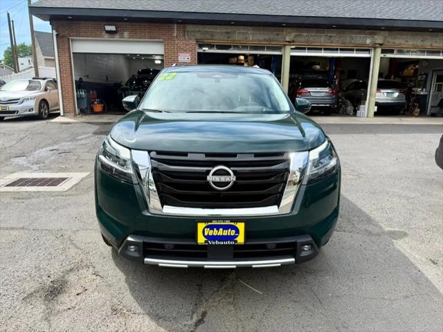 2022 Nissan Pathfinder Platinum 4WD
