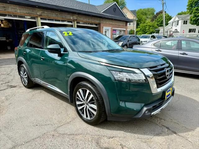 2022 Nissan Pathfinder Platinum 4WD