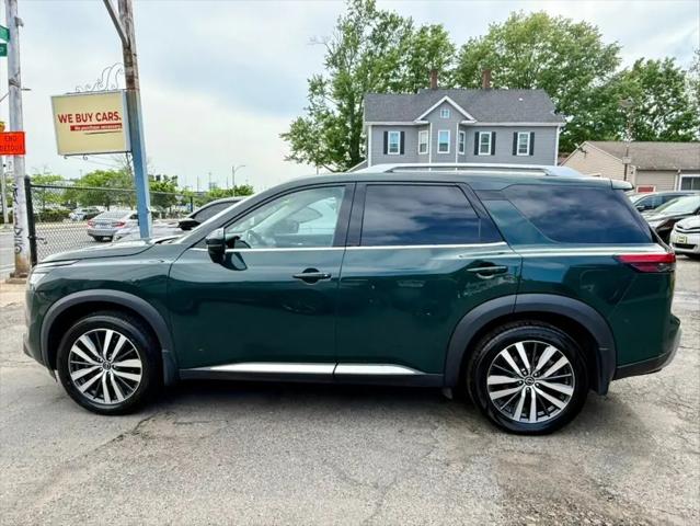 2022 Nissan Pathfinder Platinum 4WD