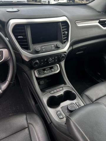 2023 GMC Acadia AWD SLT