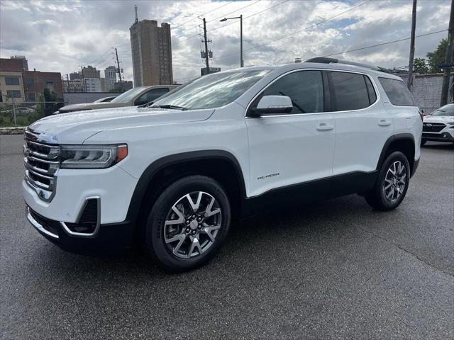 2023 GMC Acadia AWD SLT
