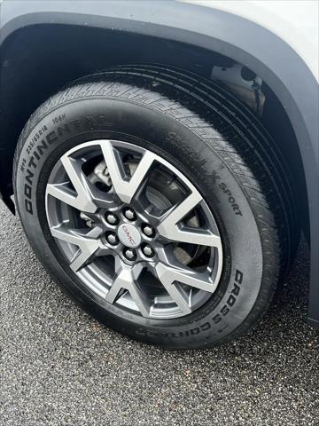 2023 GMC Acadia AWD SLT