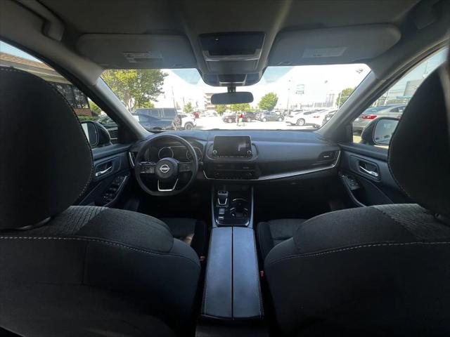 2024 Nissan Rogue SV FWD