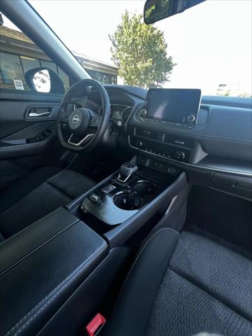 2024 Nissan Rogue SV FWD