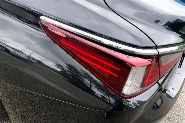 2025 Lexus ES 350 ES 350