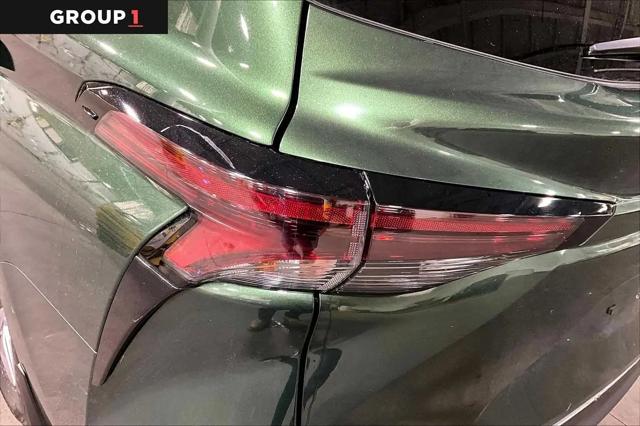 2023 Toyota Sienna LE