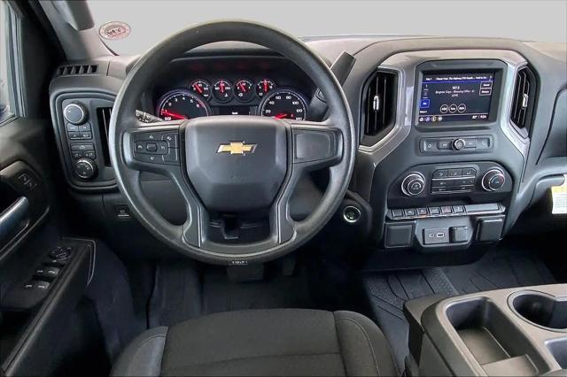 2022 Chevrolet Silverado 1500 4WD Crew Cab Short Bed Custom