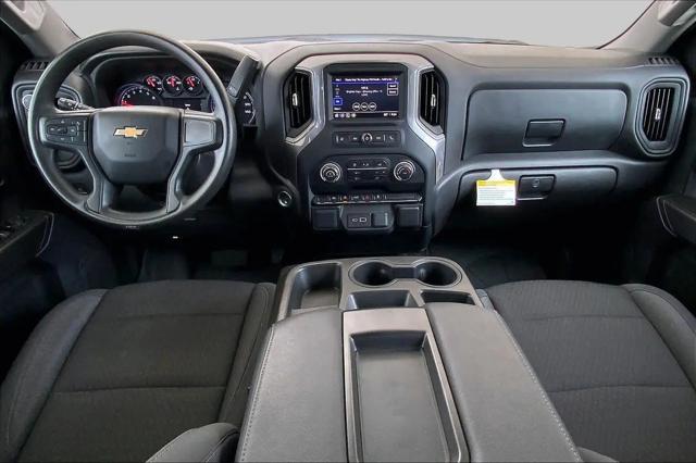 2022 Chevrolet Silverado 1500 4WD Crew Cab Short Bed Custom