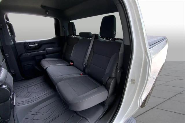 2022 Chevrolet Silverado 1500 4WD Crew Cab Short Bed Custom