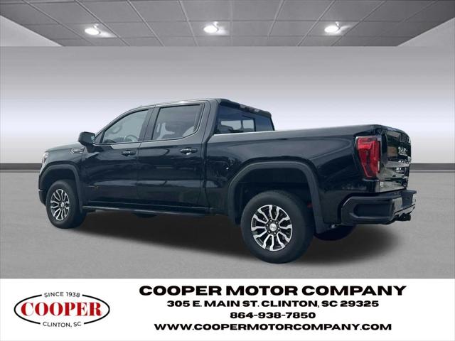 2022 GMC Sierra 1500 Limited 4WD Crew Cab Short Box AT4