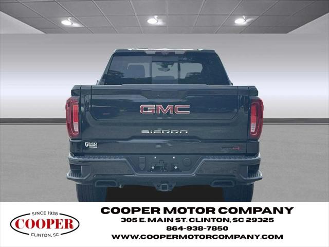 2022 GMC Sierra 1500 Limited 4WD Crew Cab Short Box AT4