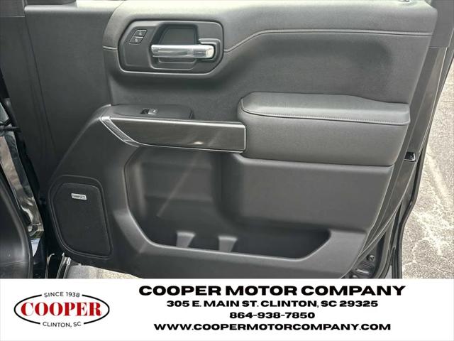2022 GMC Sierra 1500 Limited 4WD Crew Cab Short Box AT4