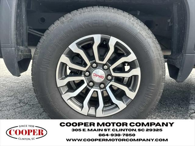 2022 GMC Sierra 1500 Limited 4WD Crew Cab Short Box AT4