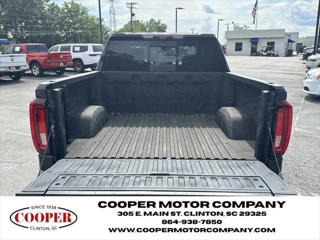 2022 GMC Sierra 1500 Limited 4WD Crew Cab Short Box AT4