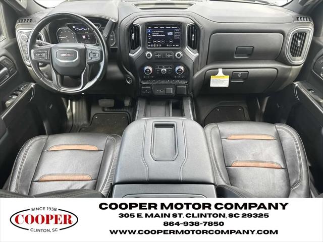 2022 GMC Sierra 1500 Limited 4WD Crew Cab Short Box AT4