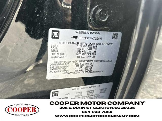 2022 GMC Sierra 1500 Limited 4WD Crew Cab Short Box AT4
