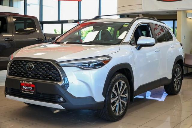 2023 Toyota Corolla Cross XLE