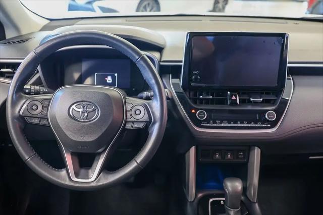 2023 Toyota Corolla Cross XLE
