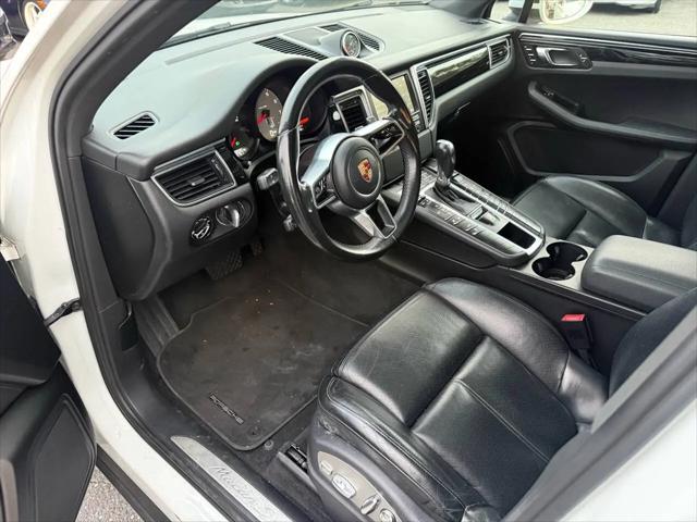 2015 Porsche Macan S