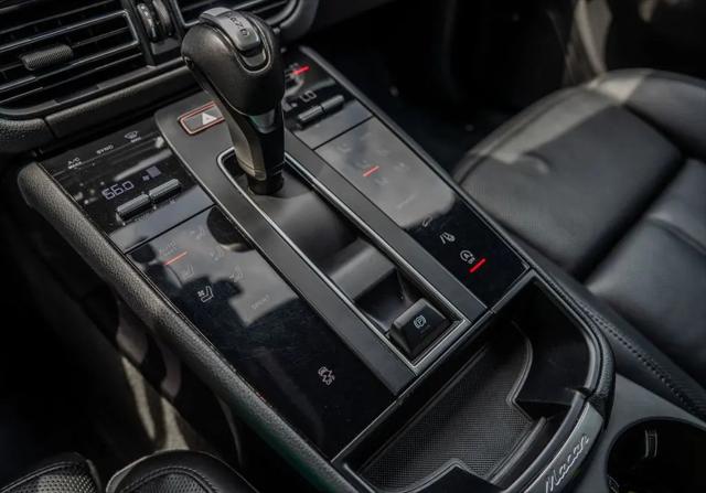 2024 Porsche Macan Macan