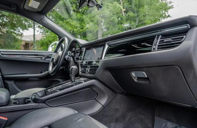 2024 Porsche Macan Macan