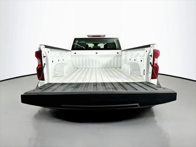 2023 Chevrolet Silverado 1500 4WD Crew Cab Standard Bed WT