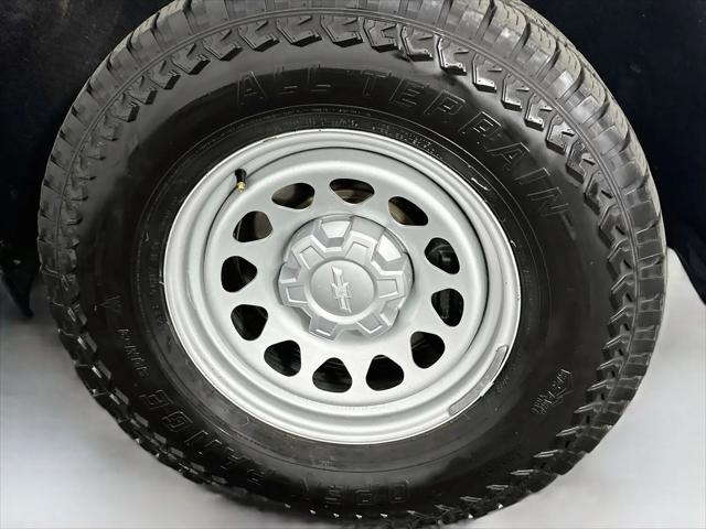2023 Chevrolet Silverado 1500 4WD Crew Cab Standard Bed WT
