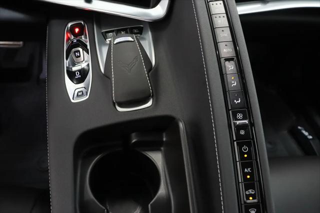 2022 Chevrolet Corvette Stingray RWD Convertible 2LT