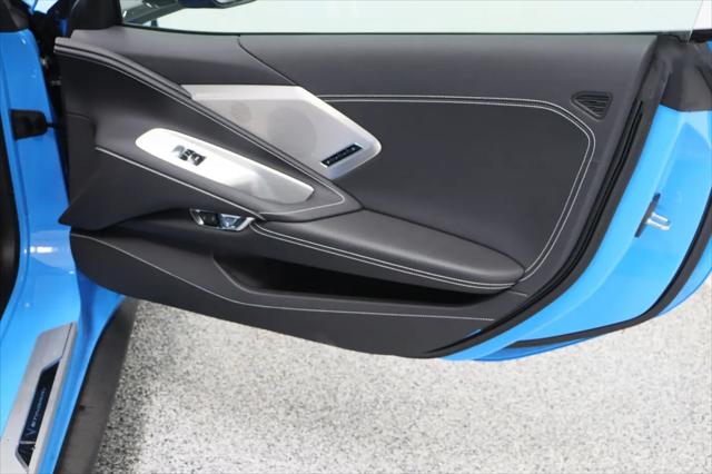 2022 Chevrolet Corvette Stingray RWD Convertible 2LT