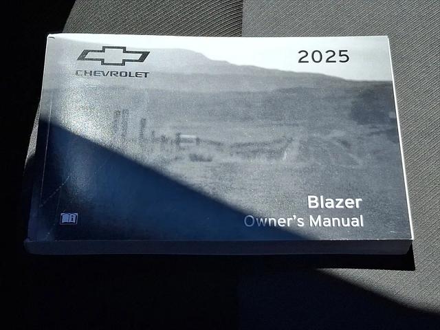 2025 Chevrolet Blazer AWD 2LT