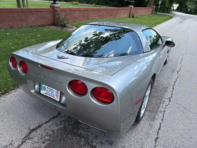 2000 Chevrolet Corvette Base