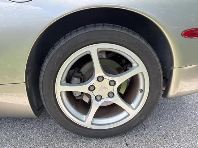 2000 Chevrolet Corvette Base