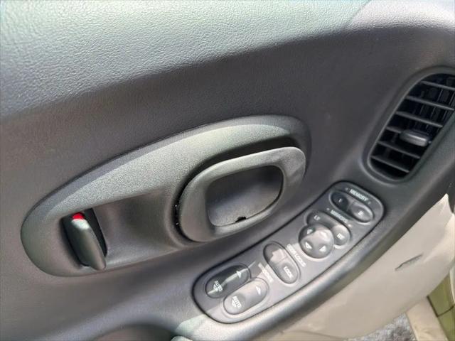 2000 Chevrolet Corvette Base