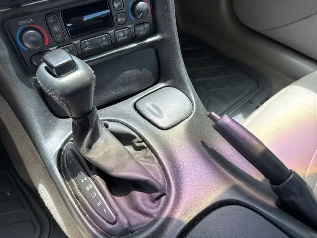 2000 Chevrolet Corvette Base