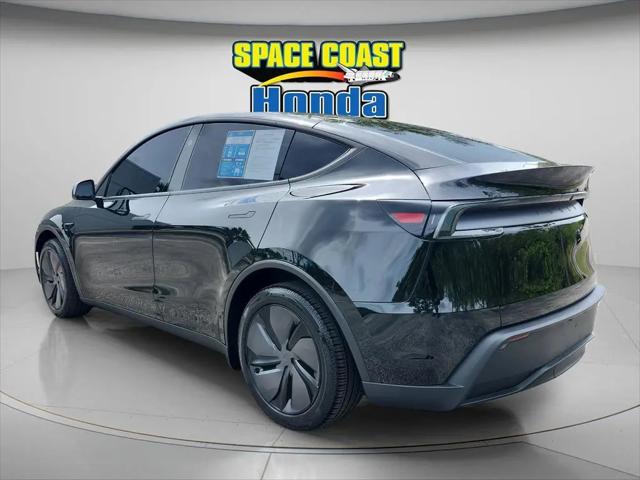 2026 Tesla Model Y Premium Rear-Wheel Drive