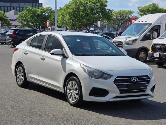 2019 Hyundai Accent SE